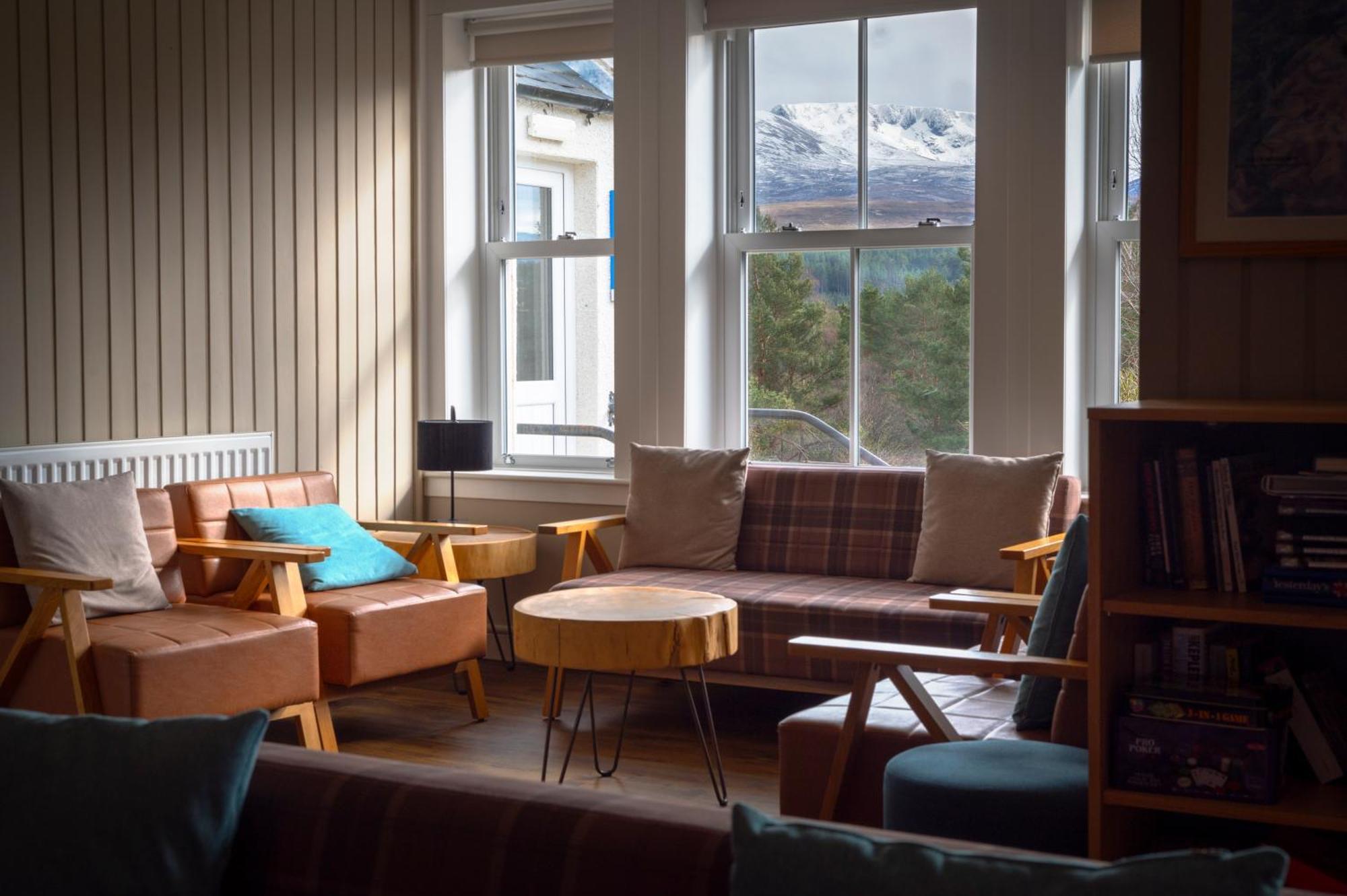 Cairngorm Lodge Youth Hostel Loch Morlich Dış mekan fotoğraf