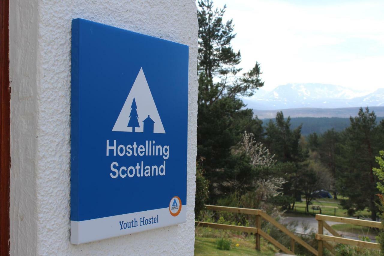 Cairngorm Lodge Youth Hostel Loch Morlich Dış mekan fotoğraf